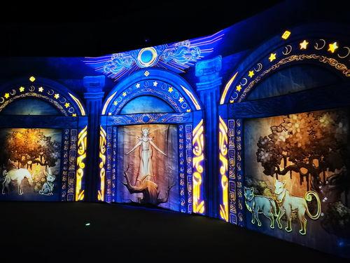 大型网红打卡摆件,揭秘大型网红摆件的魅力与流行趋势