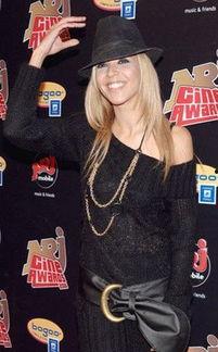 外国明星带黑帽子,外国明星演绎独特魅力